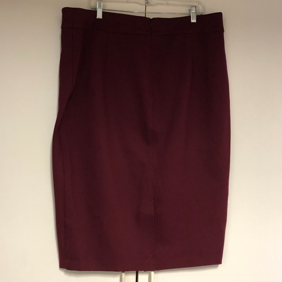Moto chic SEJOUR skirt Zipper Ponte 14W quality - Picture 4 of 9